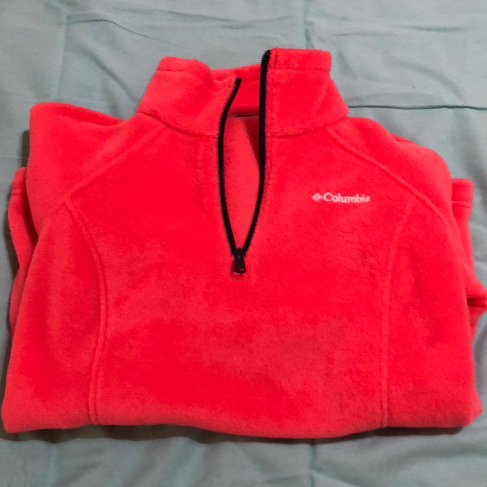NWOT Coral Columbia Pullover